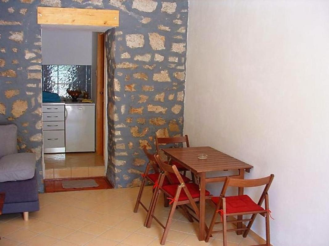Appartement In Einem Dalmatischen Haus In Novigrad-Dalmatien Neben Zadar ノビグラード・ダルメーシャ エクステリア 写真